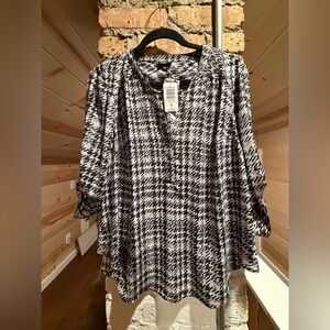 Torrid Monochrome Houndstooth Blouse